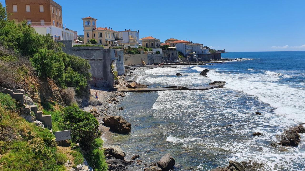 La Piccola Al Mare Apartment Livorno Bagian luar foto