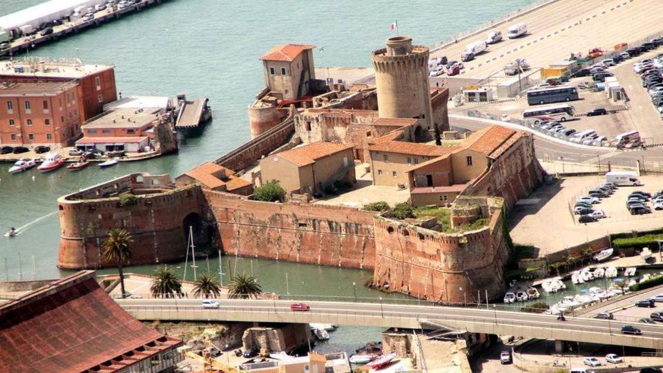 La Piccola Al Mare Apartment Livorno Bagian luar foto