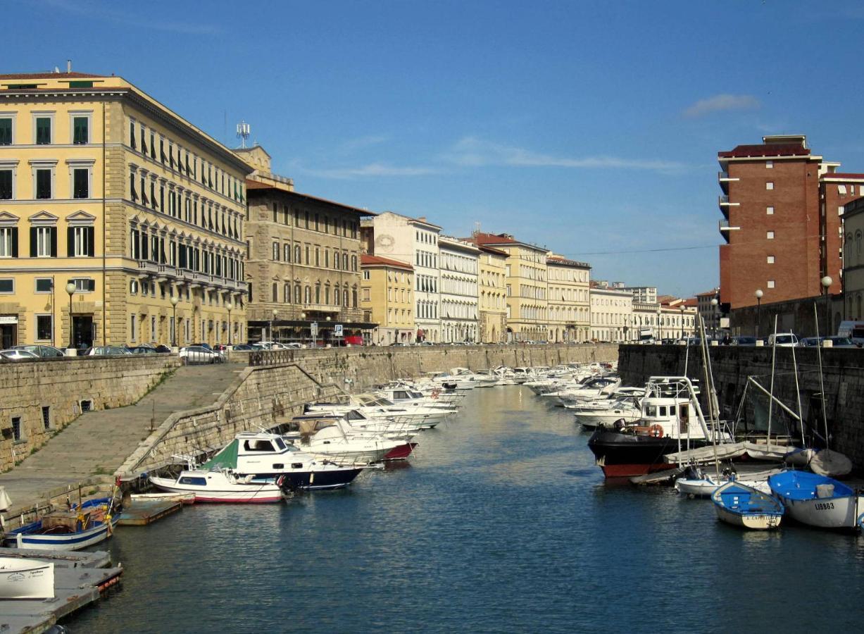 La Piccola Al Mare Apartment Livorno Bagian luar foto